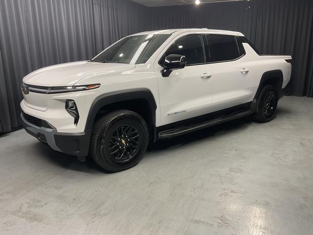 used 2025 Chevrolet Silverado EV car, priced at $53,995