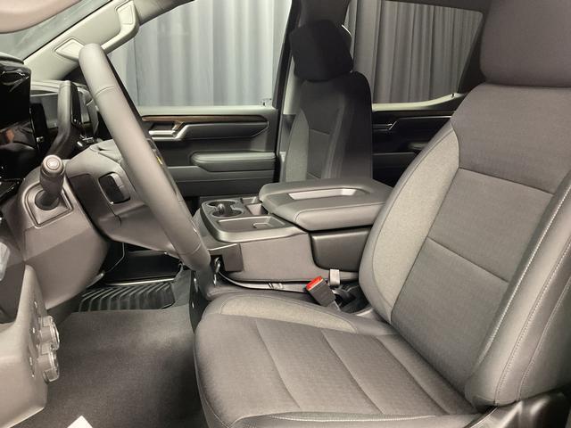 new 2026 Chevrolet Silverado 1500 car, priced at $45,750