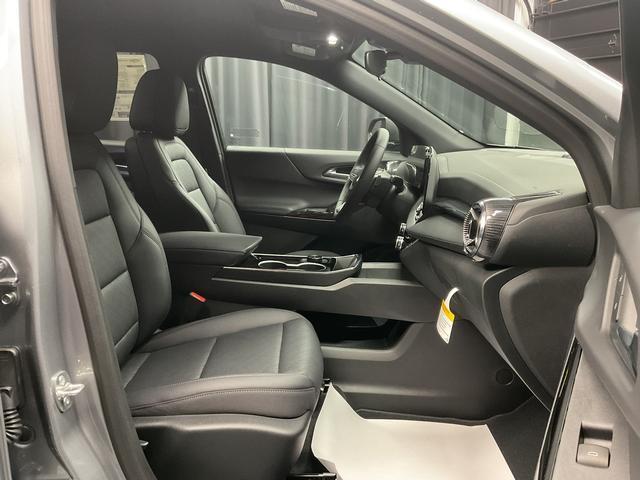 new 2026 Chevrolet Equinox car, priced at $28,495