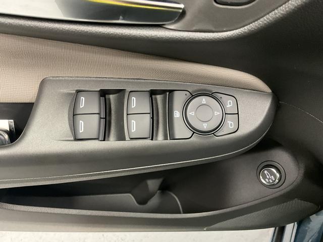 new 2025 Buick Envista car, priced at $30,415