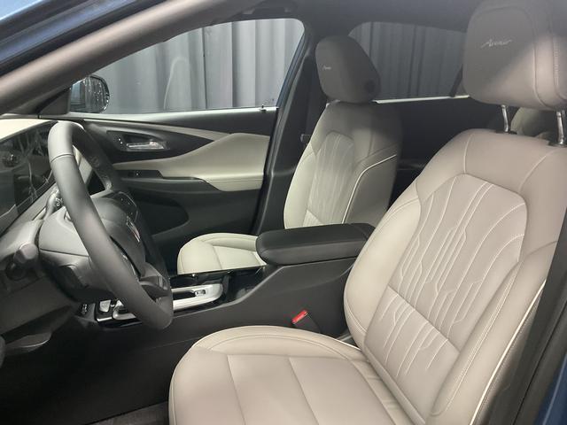 new 2025 Buick Envista car, priced at $30,415
