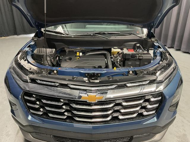 new 2026 Chevrolet Equinox car, priced at $32,454