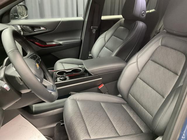 new 2026 Chevrolet Equinox car, priced at $32,454