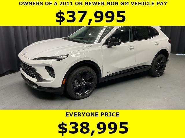 new 2025 Buick Envision car, priced at $37,995