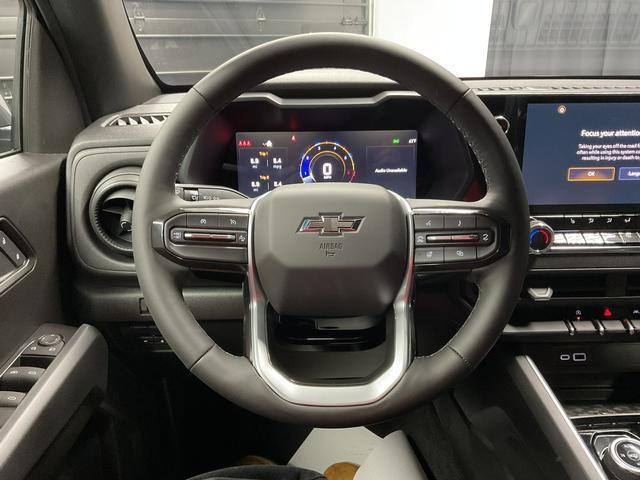 new 2025 Chevrolet Colorado car, priced at $639,690