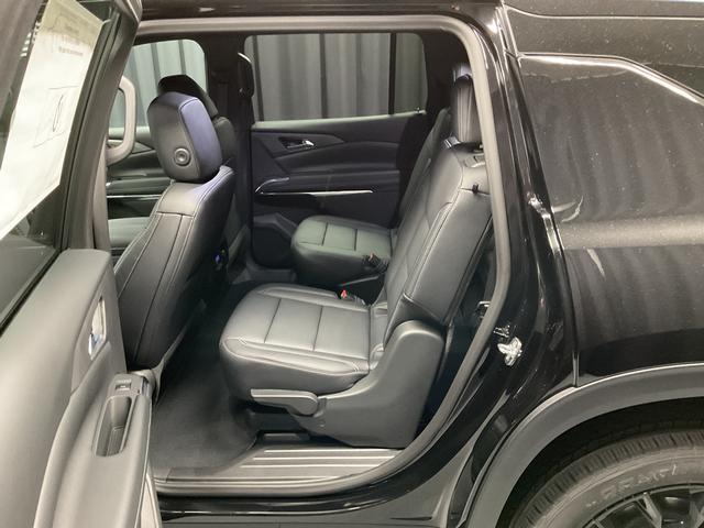 new 2026 Chevrolet Traverse car, priced at $44,262