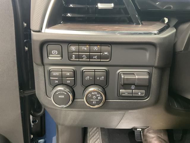 new 2025 Chevrolet Suburban car, priced at $74,995