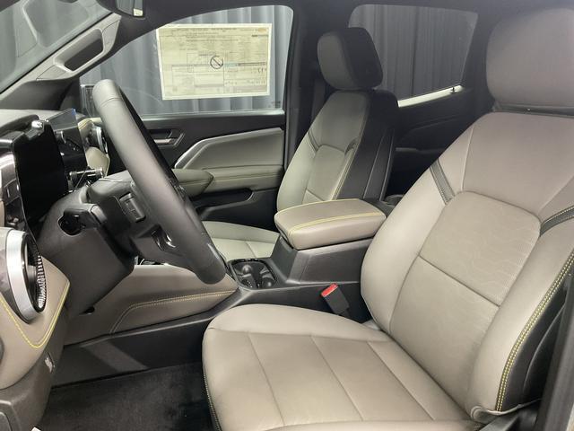 new 2025 Chevrolet Colorado car, priced at $51,500