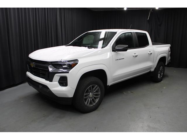 new 2024 Chevrolet Colorado car, priced at $41,095