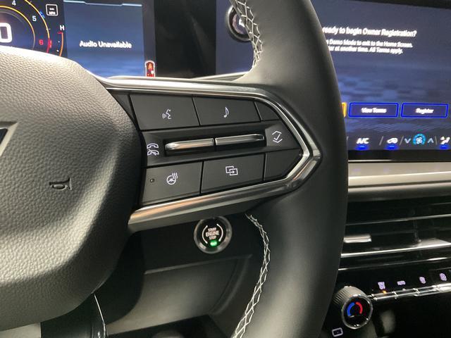 new 2026 Chevrolet Traverse car, priced at $44,450
