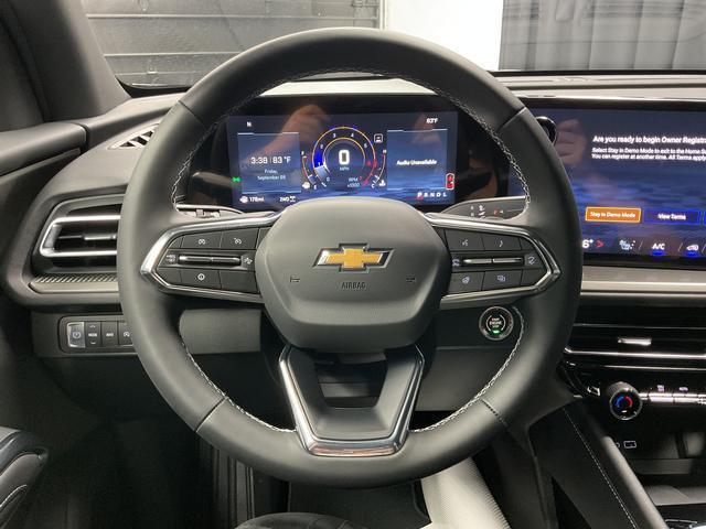 new 2026 Chevrolet Traverse car, priced at $44,450