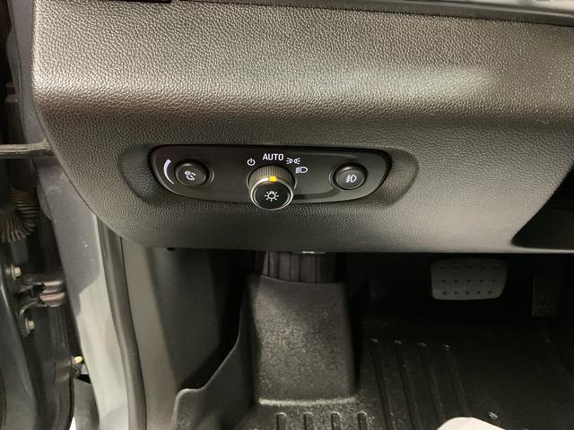 used 2021 Chevrolet Traverse car, priced at $25,950