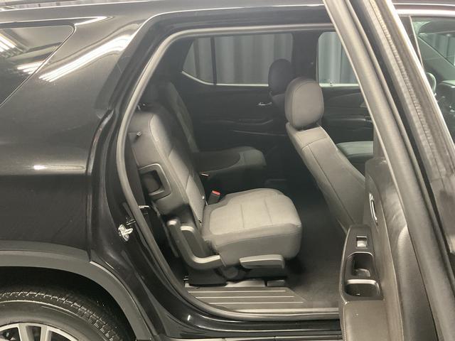 used 2023 Chevrolet Traverse car, priced at $23,950