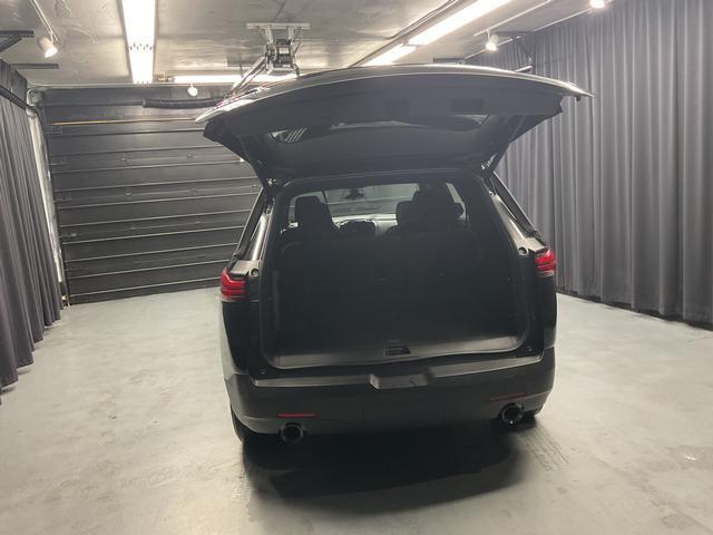 used 2023 Chevrolet Traverse car, priced at $23,950