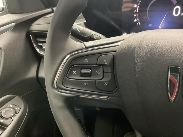 new 2025 Buick Envista car, priced at $25,145