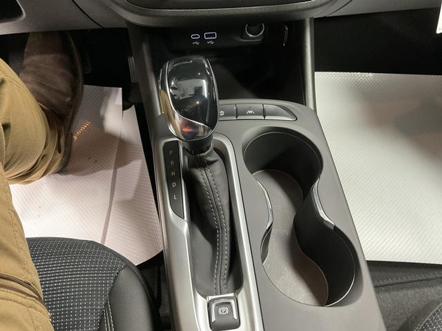 new 2025 Buick Envista car, priced at $25,686