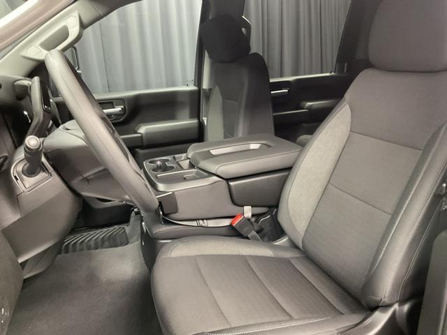 new 2025 Chevrolet Silverado 2500 car, priced at $54,250