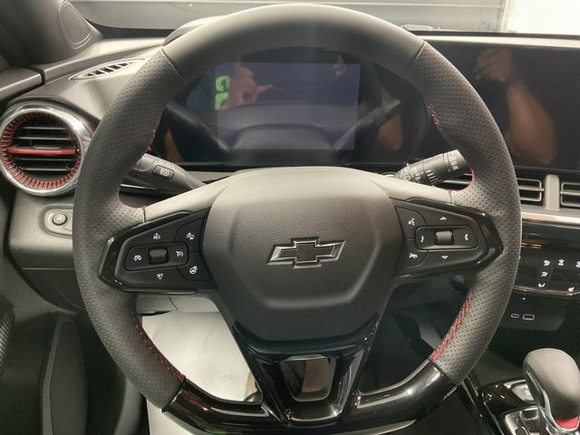 new 2025 Chevrolet Trax car, priced at $23,620