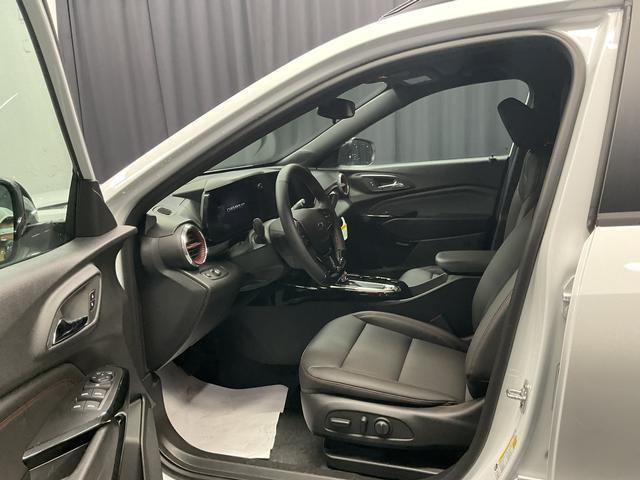 new 2025 Chevrolet Trax car, priced at $23,620
