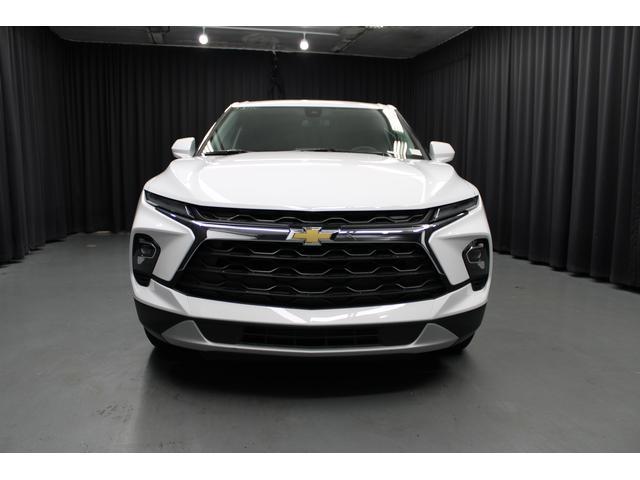 new 2025 Chevrolet Blazer car, priced at $33,995