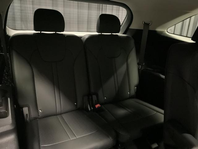 used 2022 Kia Sorento Hybrid car, priced at $24,950