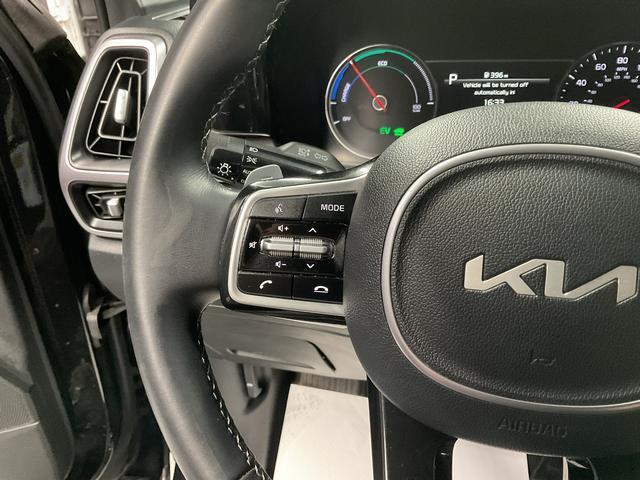 used 2022 Kia Sorento Hybrid car, priced at $24,950