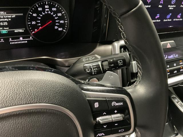 used 2022 Kia Sorento Hybrid car, priced at $24,950