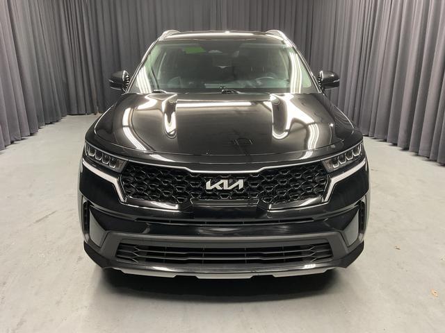 used 2022 Kia Sorento Hybrid car, priced at $24,950