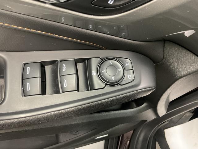 used 2021 Chevrolet Traverse car, priced at $18,950