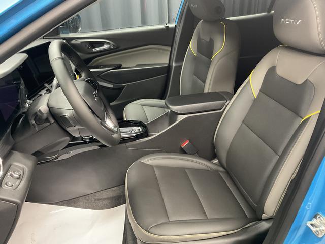 new 2026 Chevrolet Trax car, priced at $26,148