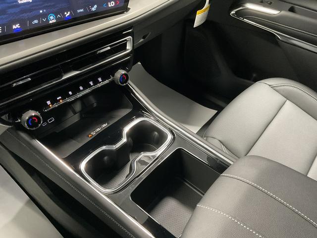 new 2025 Chevrolet Traverse car, priced at $43,771