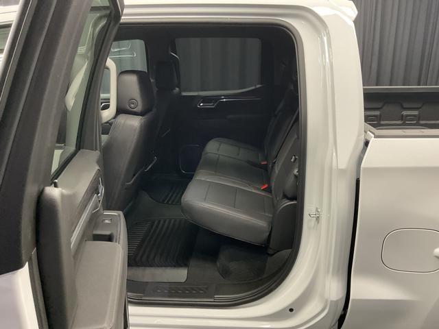 new 2025 Chevrolet Silverado 1500 car, priced at $59,995