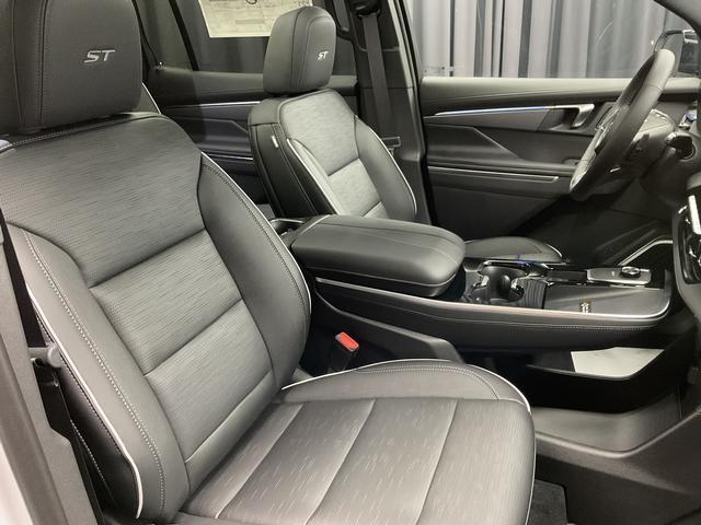 new 2025 Buick Enclave car, priced at $50,595