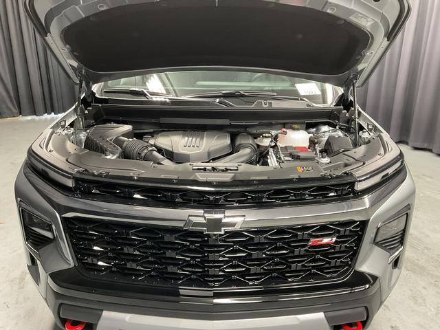 new 2025 Chevrolet Traverse car, priced at $47,319