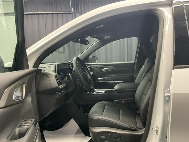 new 2025 Chevrolet Traverse car, priced at $41,993