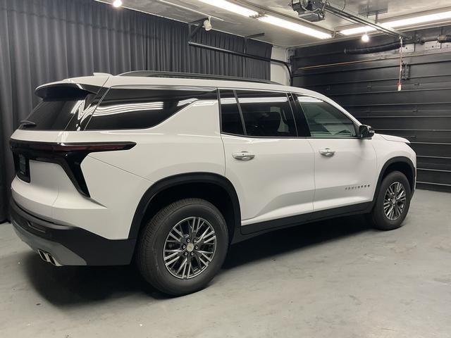new 2025 Chevrolet Traverse car, priced at $41,993