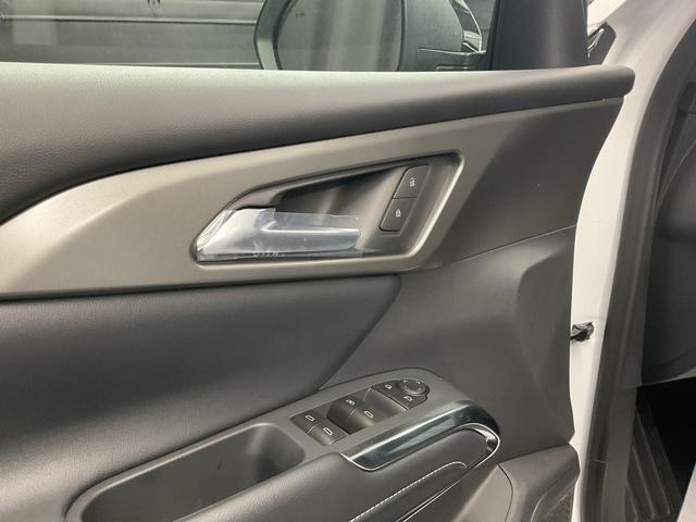 new 2025 Chevrolet Traverse car, priced at $41,993