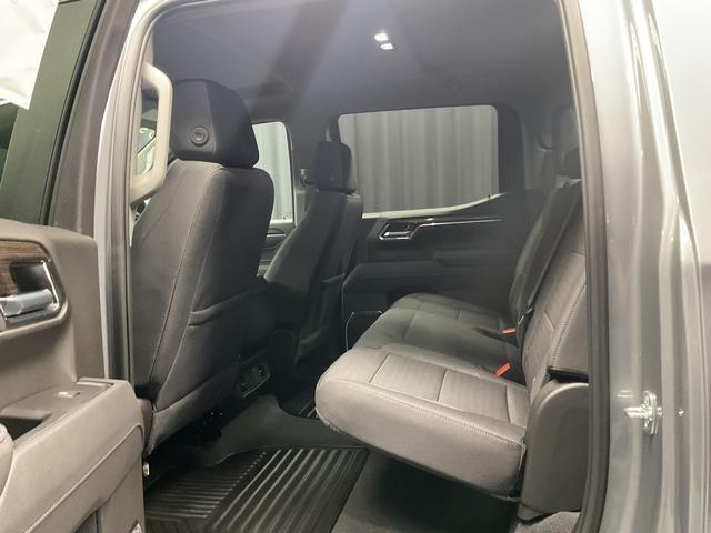new 2025 Chevrolet Silverado 1500 car, priced at $39,990