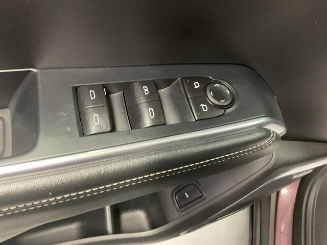 used 2025 GMC Acadia car, priced at $33,550