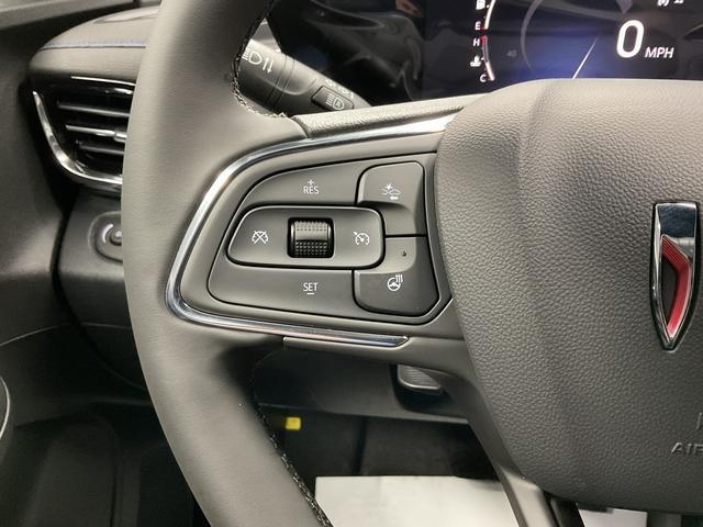 new 2025 Buick Envista car, priced at $26,250
