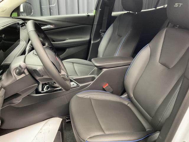 new 2026 Buick Encore GX car, priced at $29,460
