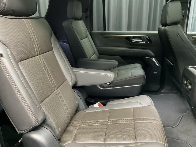 new 2025 Chevrolet Suburban car, priced at $88,350