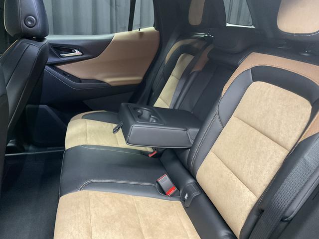 new 2026 Chevrolet Equinox car, priced at $30,650