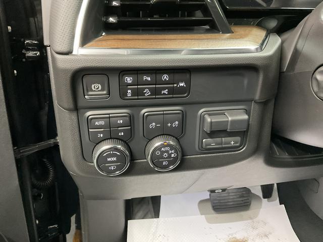 new 2025 Chevrolet Suburban car, priced at $88,350