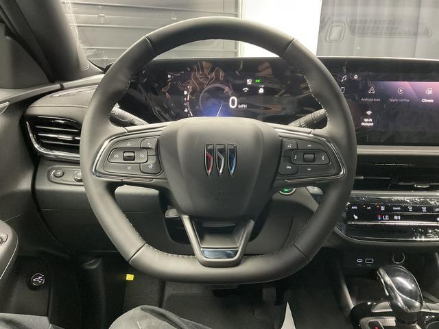 new 2025 Buick Envista car, priced at $27,995