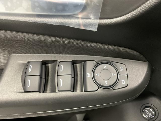 new 2025 Buick Envista car, priced at $27,995