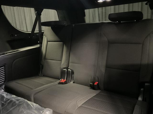 new 2025 Chevrolet Suburban car, priced at $66,285