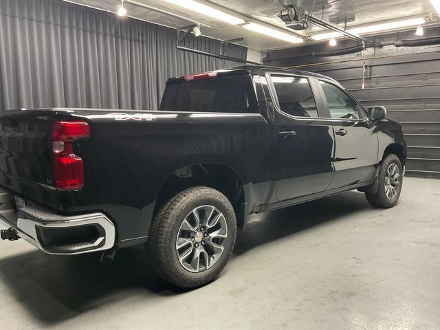 new 2025 Chevrolet Silverado 1500 car, priced at $39,990