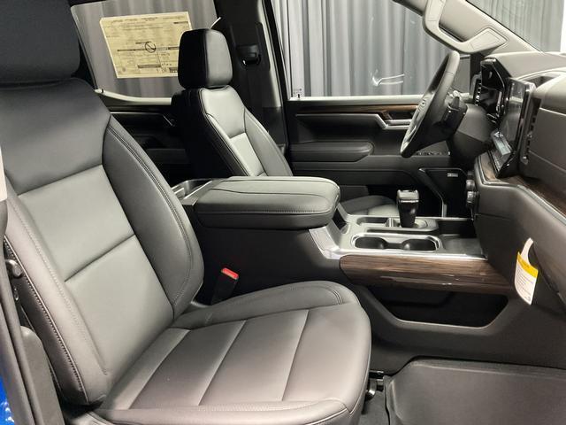 new 2025 Chevrolet Silverado 1500 car, priced at $52,225