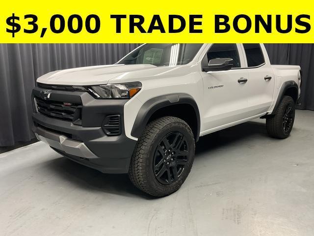 new 2025 Chevrolet Colorado car, priced at $39,995